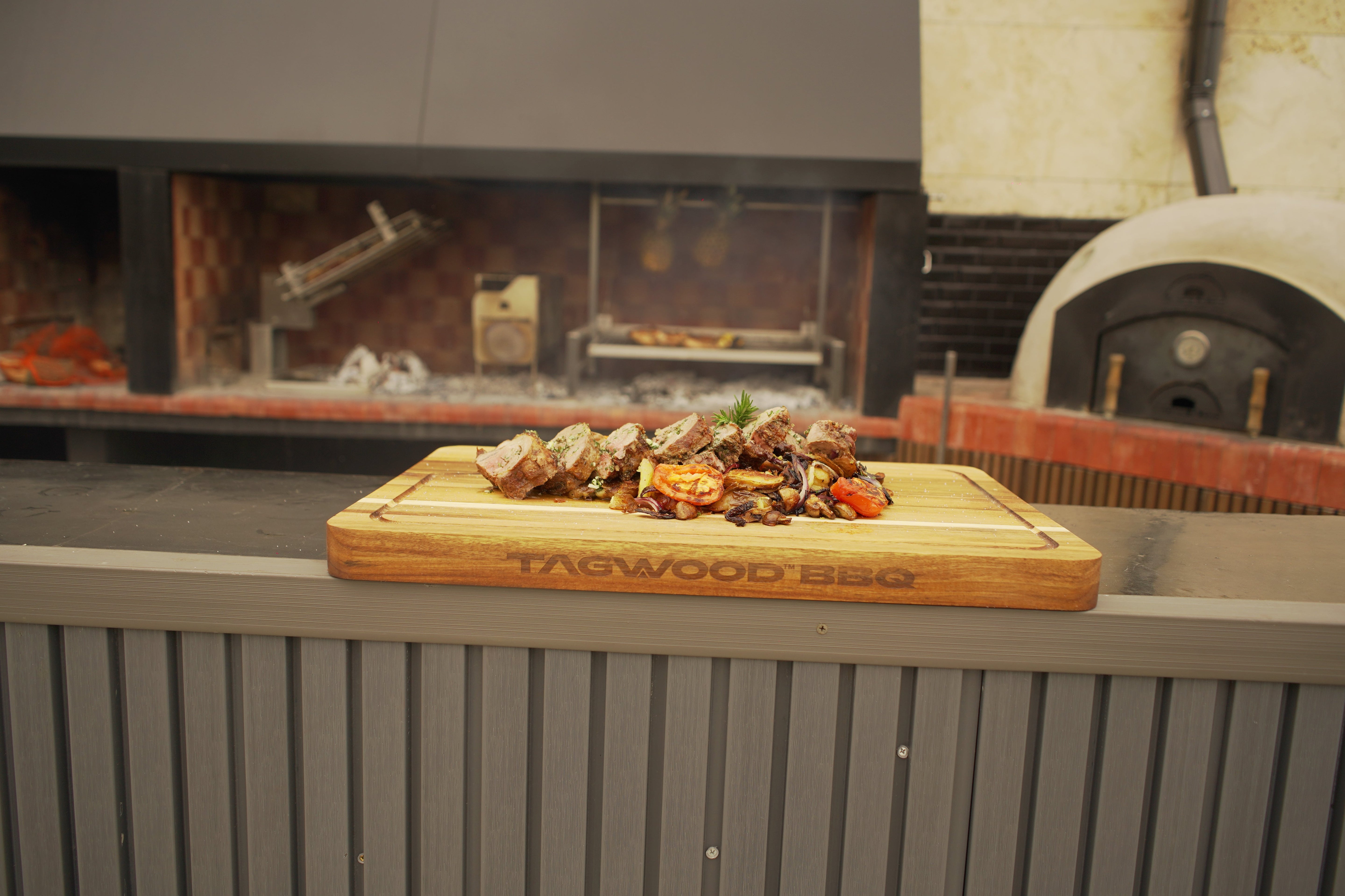 Tagwood BBQ Insert-Style Argentine Santa Maria Wood Fire & Charcoal Gaucho Grill Without Firebricks | BBQ09SS