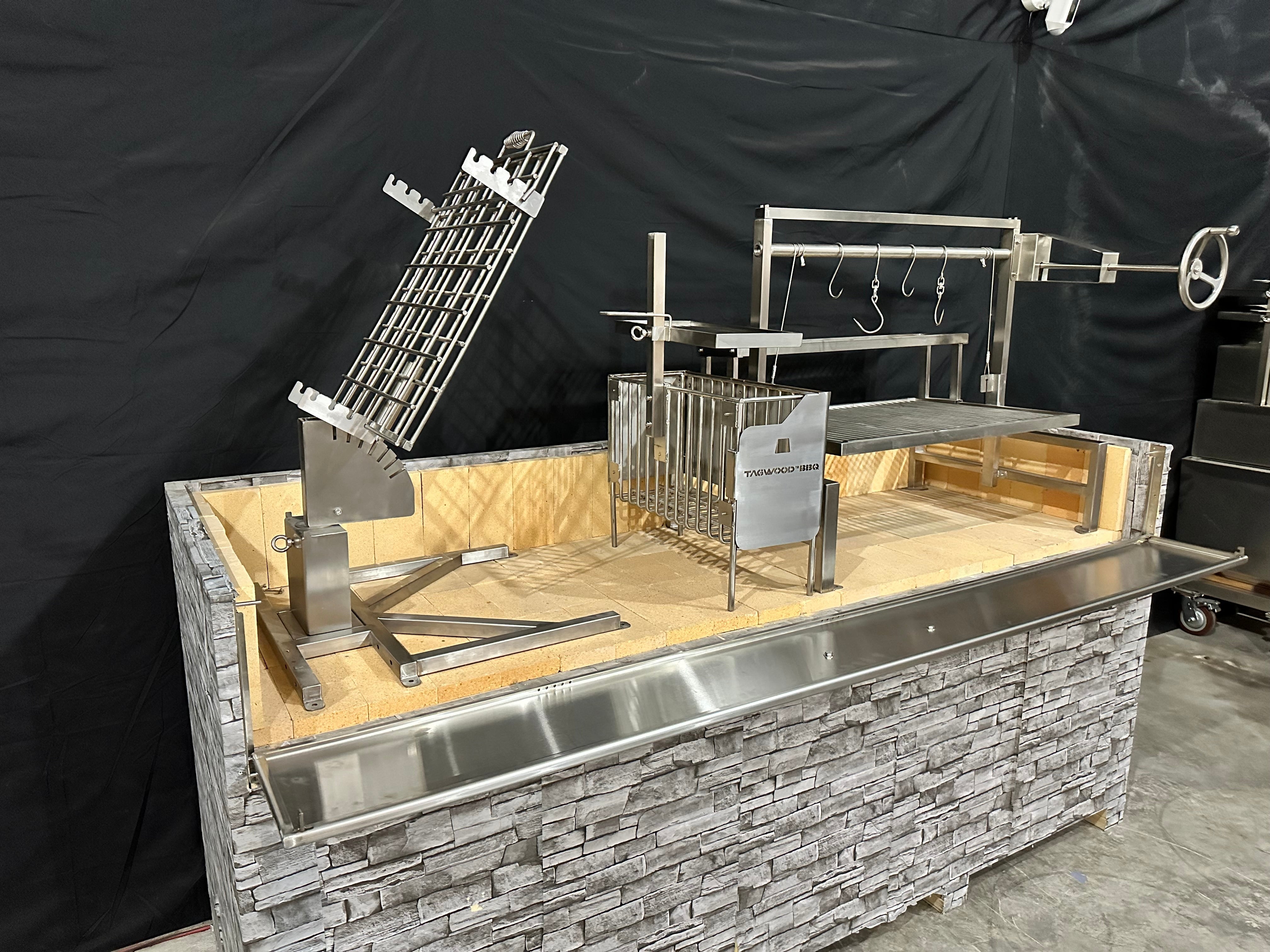 Tagwood BBQ Insert-Style Argentine Santa Maria Wood Fire & Charcoal Gaucho Grill Without Firebricks | BBQ09SS