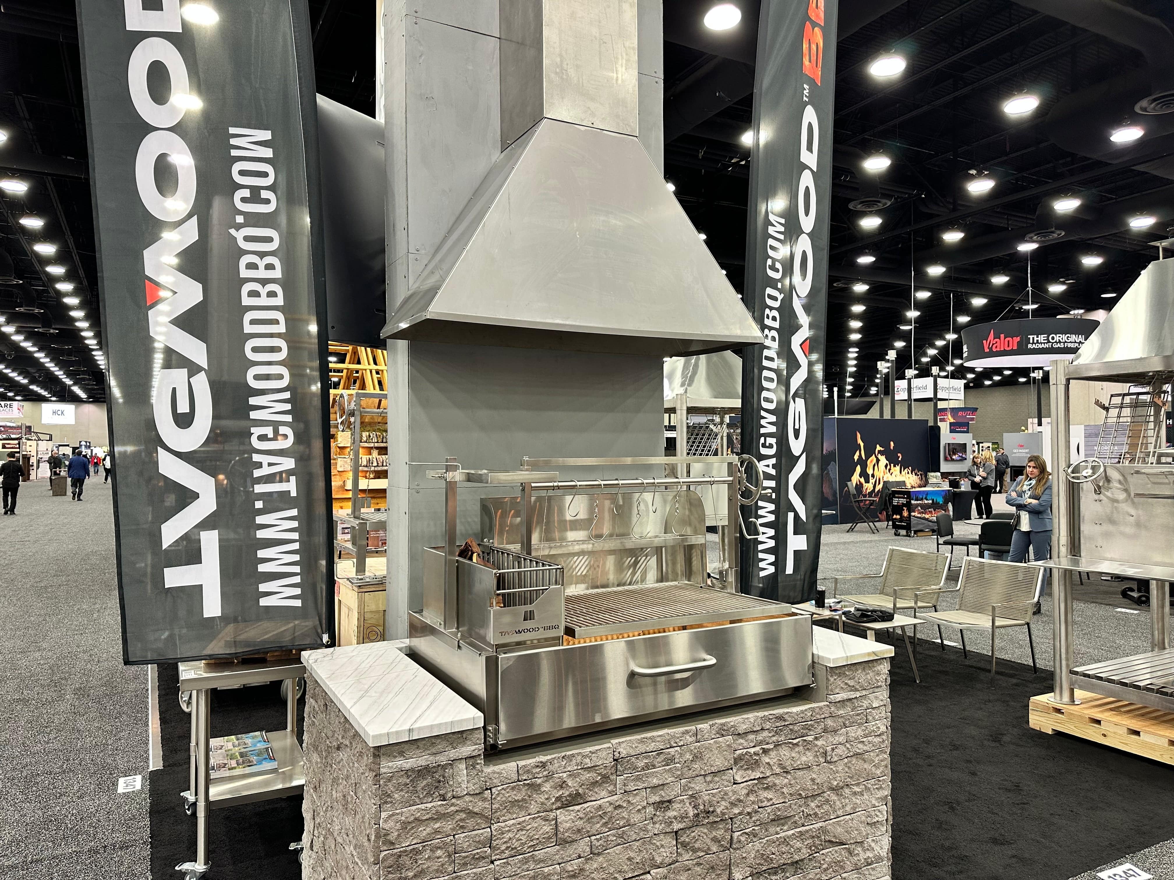 Tagwood BBQ Built-In Stainless Steel Santa Maria Grill | BBQ25SS