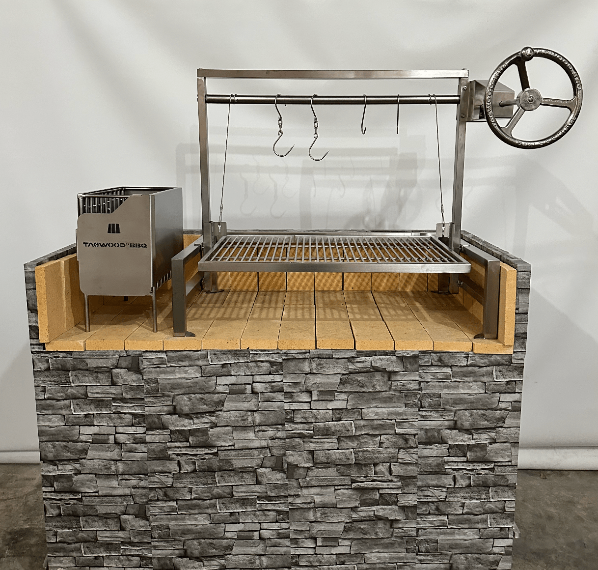 Tagwood BBQ Insert-Style Argentine Santa Maria Wood Fire & Charcoal Gaucho Grill Without Firebricks | BBQ09SS