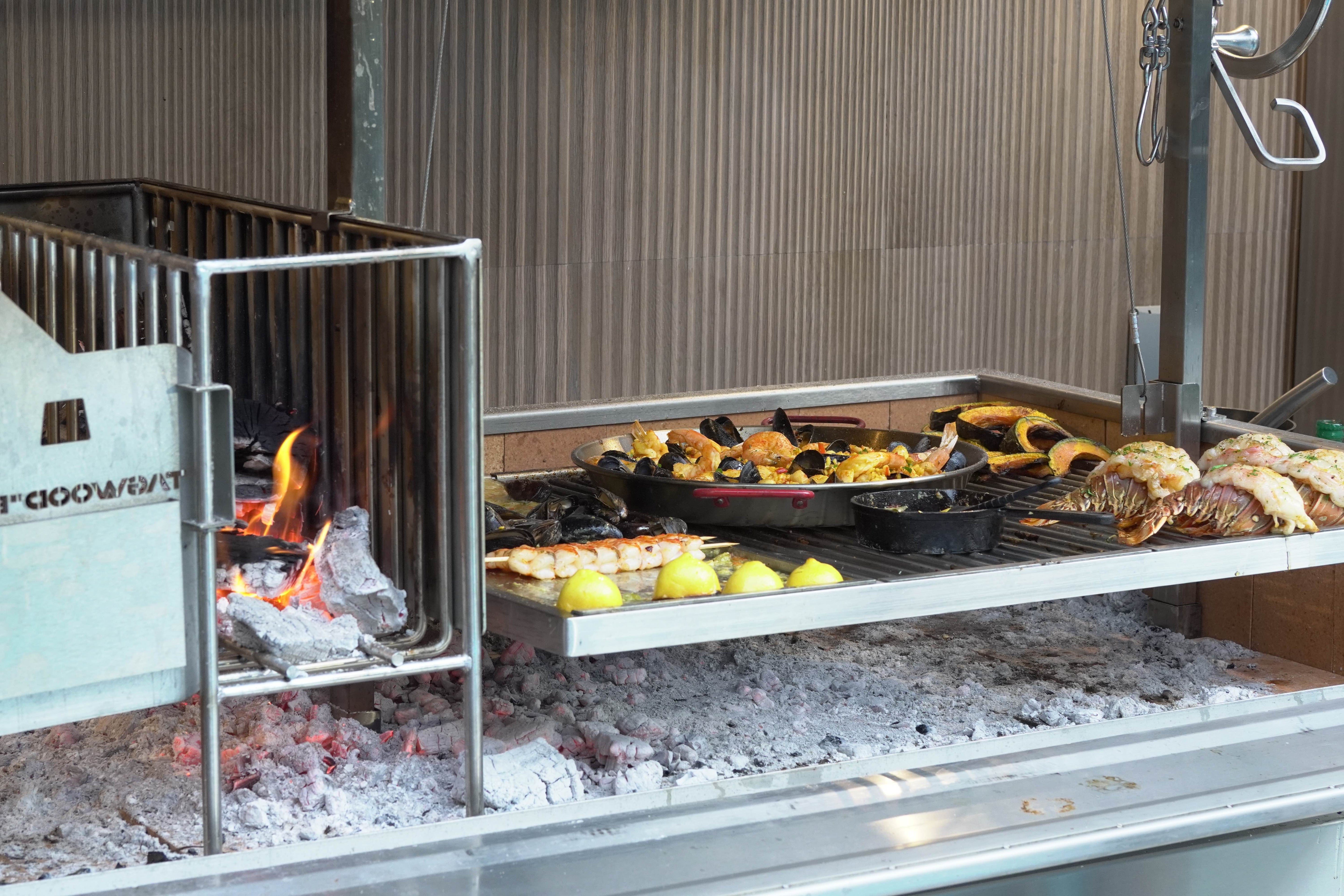 Tagwood BBQ XL Stainless Steel Santa Maria Grill | BBQ28SS