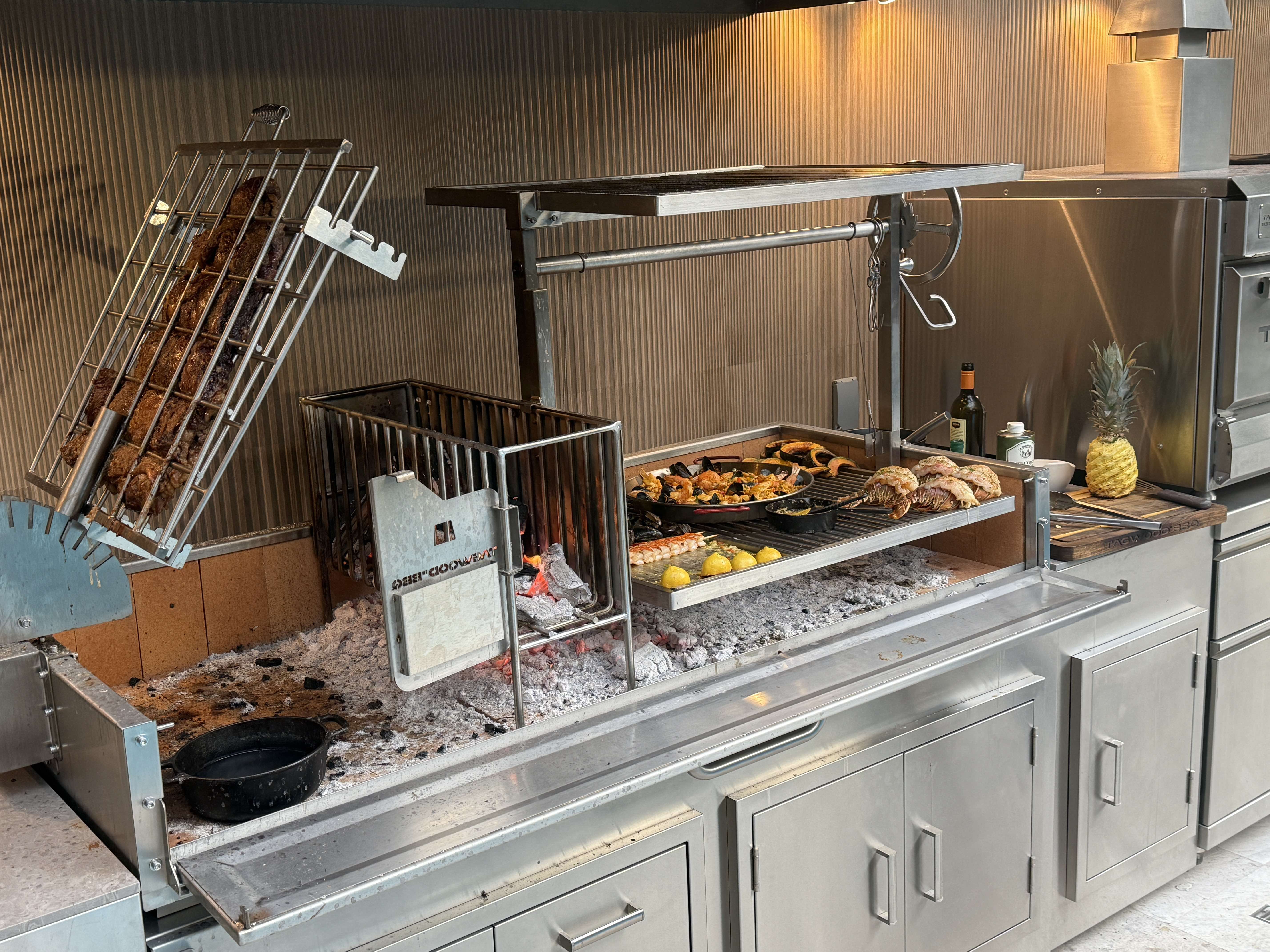 Tagwood BBQ XL Stainless Steel Santa Maria Grill | BBQ28SS
