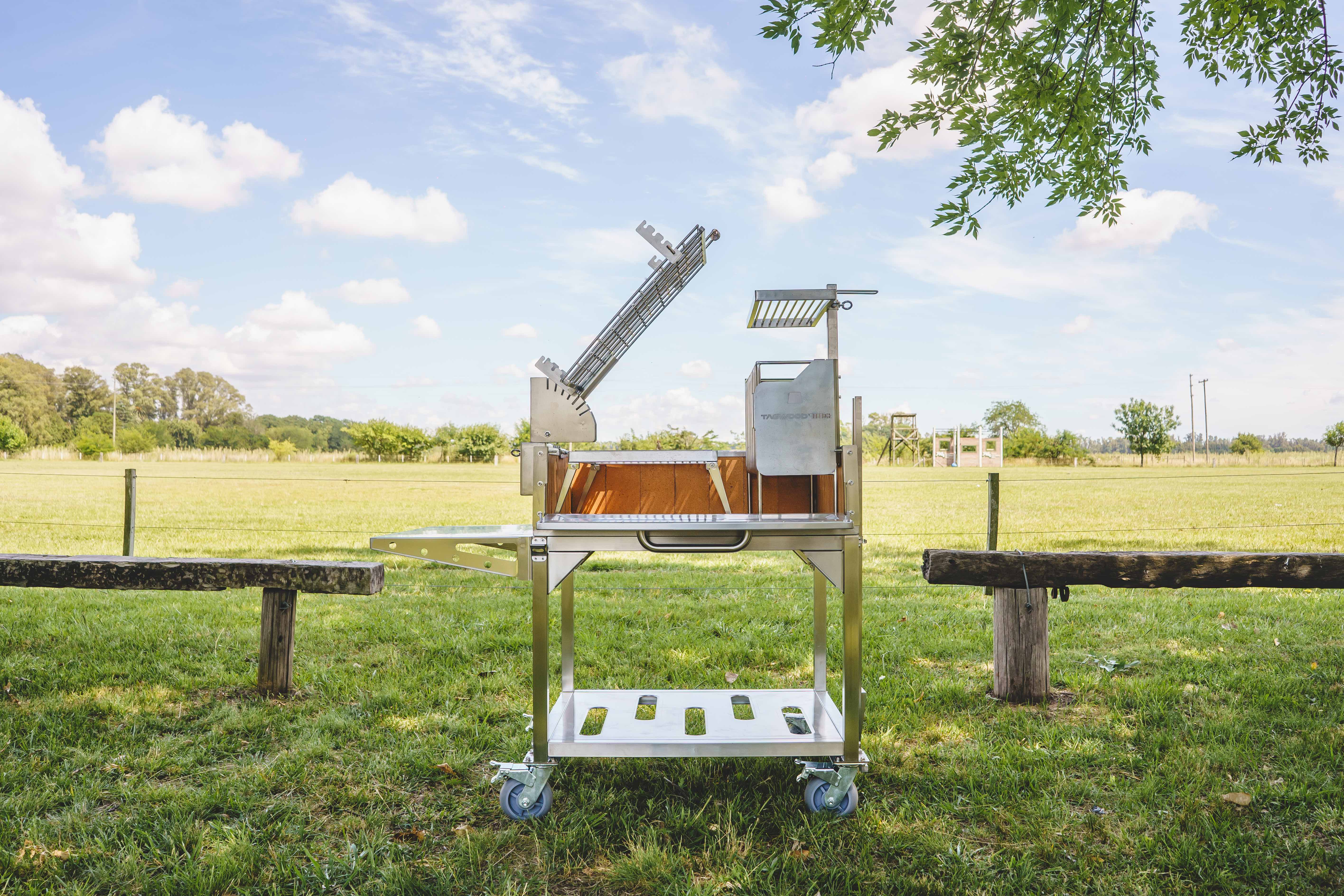 Tagwood BBQ Argentine Clamp Grill with Firebox | BBQ33SS